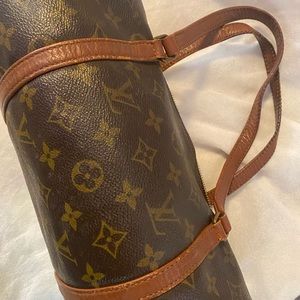 Louis Vuitton Papillon 26